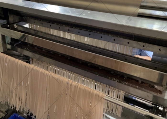 麗星粉絲機生產(chǎn)線，自動化運作省時省力