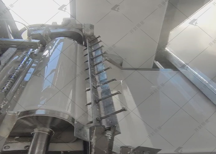 麗星 1.5 噸級(jí)方便粉絲機(jī)生產(chǎn)線落戶日喀則，試機(jī)培訓(xùn)進(jìn)行中